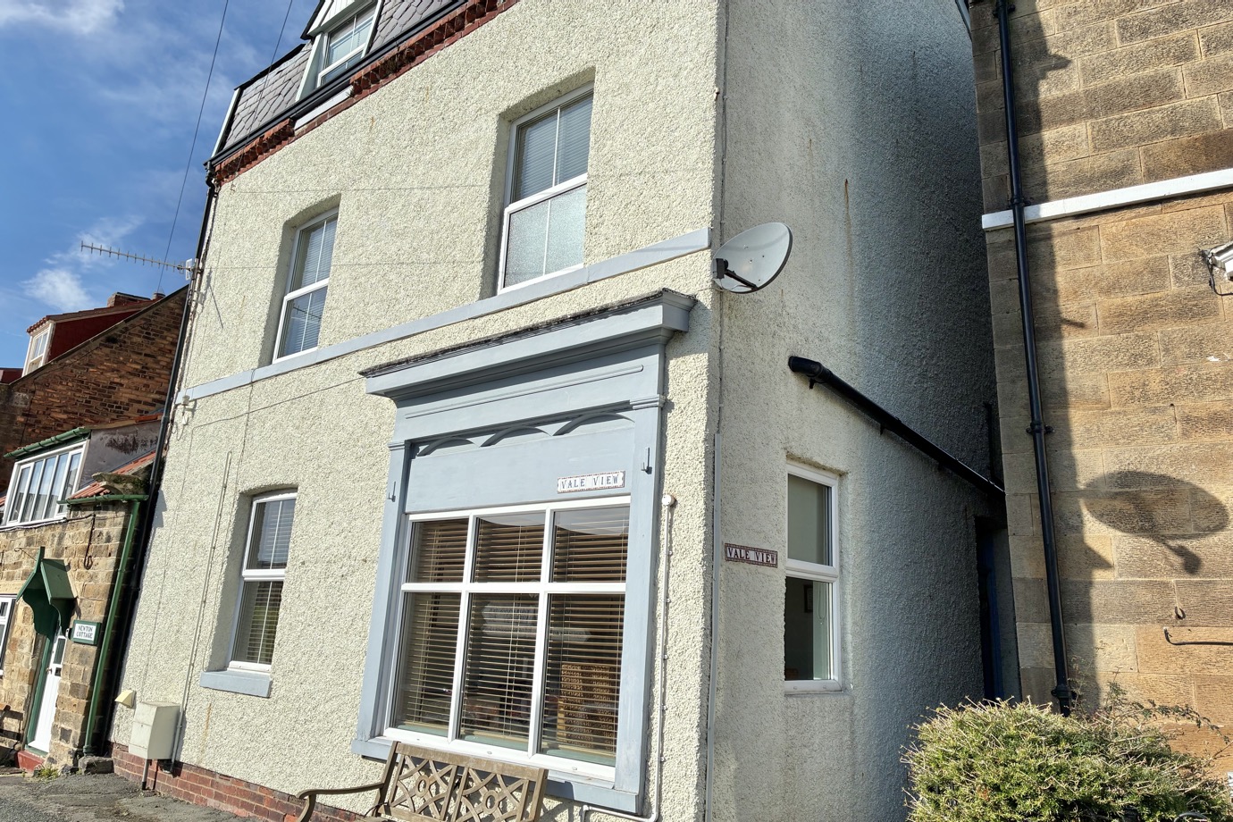 Vale View